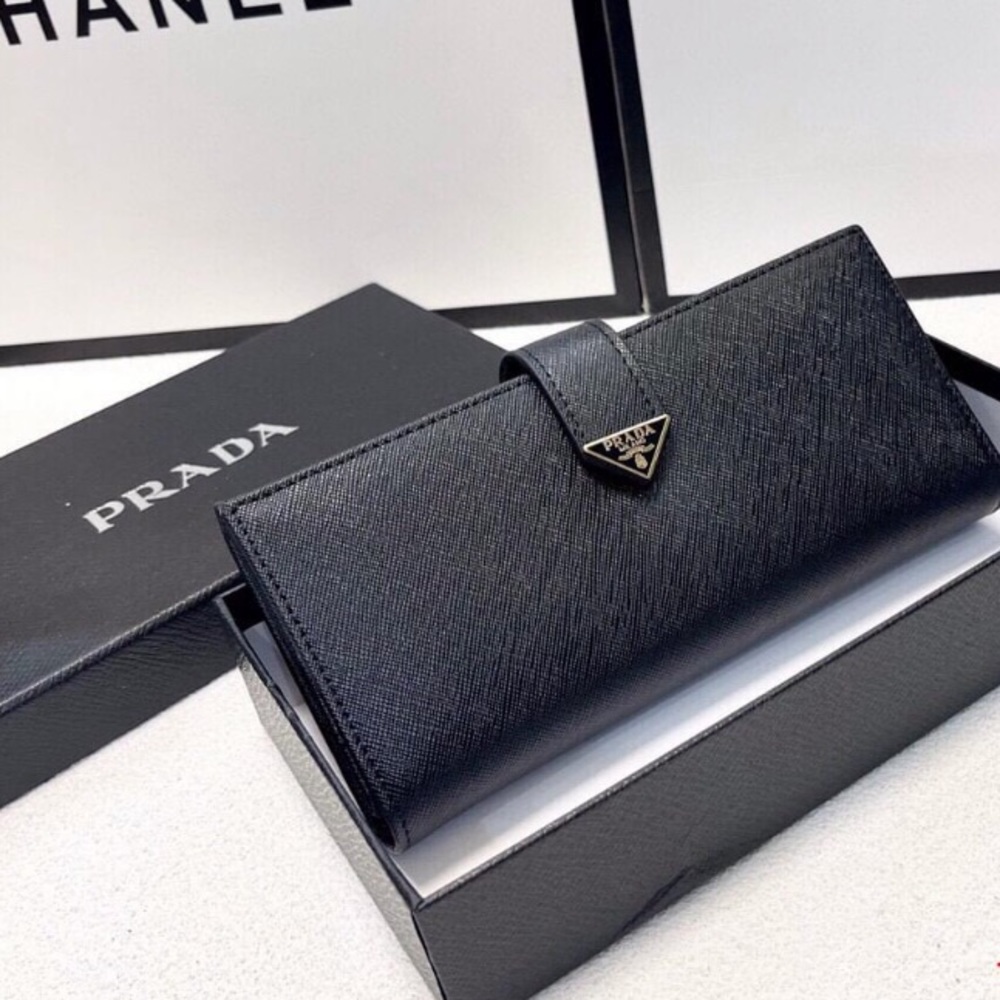 Inspired P*R*A*D Wallet